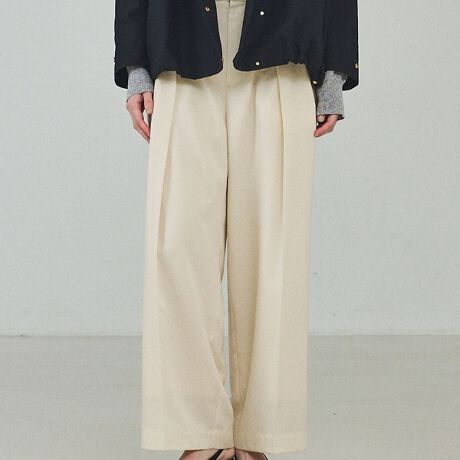 [^ԁF32520050004]*Detail*eZL̊炩ȂAVɂȂɂ₷fށBu[͏iȁgꂢ߃fjhŁAt炵yvXBꂢ߂ɐZ^[vXŁAEGXg̓Sdl̃C[W[ȗSnłB*Coordinate*fނ̃Vc(32520010004)ƍ킹΁AZbgAbvŐꂽX^CɁBJbg\[jbg킹ƁAChVGbgÂۂɁB̓T_pvX킹邱ƂŁAt炵y₩ȃX^C܂B