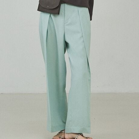 [^ԁF32520050004]*Detail*eZL̊炩ȂAVɂȂɂ₷fށBu[͏iȁgꂢ߃fjhŁAt炵yvXBꂢ߂ɐZ^[vXŁAEGXg̓Sdl̃C[W[ȗSnłB*Coordinate*fނ̃Vc(32520010004)ƍ킹΁AZbgAbvŐꂽX^CɁBJbg\[jbg킹ƁAChVGbgÂۂɁB̓T_pvX킹邱ƂŁAt炵y₩ȃX^C܂B