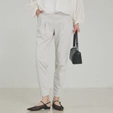 【大人気パンツが今年も登場！新色追加】2WAYストレッチタックパンツ【予約】