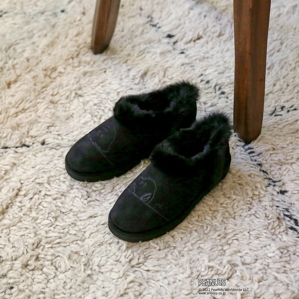 PEANUTS×Au BANNISTER】スヌーピーコラボ エコムートンブーツ | オゥ