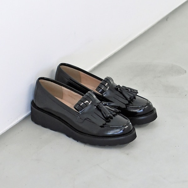 [}C]yLAROUTEz{[\[[t@[/ID ojX^[iAu BANNISTERj ubNn̑2