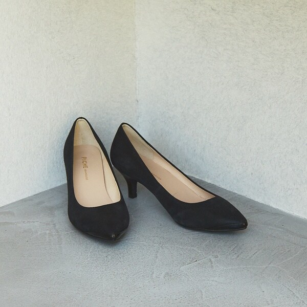 サヴァサヴァ パンプス ダイアナ ナインウエスト オゥバニスター リプレイ 伝説のベストセラーパンプス】ポインテッドラインパンプス | オゥ