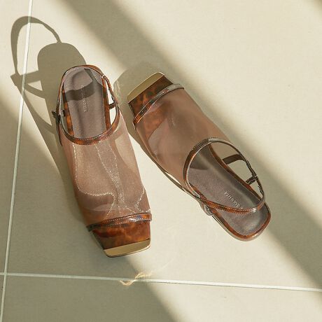 [^ԁF54505024073]JWAȕ͋C̃bVfނɁAܐ̃^gDō؂₩vXVfUCT_Bܐ悩`lCJ[ƃ^gD̑gݍ킹ŁAɃIVȑy݂܂B̃fUC͗ŃX^CONɁAĈ芴̂郍[q[{XgbvŕsXgXt[Av킸pĂ܂ƊԈႢȂBꕔBe摜́A̓ŐFČꍇ܂Bi̐F͔wĩX^WIBe摜QƉB摜̏i̓TvłBۂ̏iƎdlAH኱قȂꍇ܂BAɏtƂ\hׂɃ\[ɕیV[gĂ鏤i܂BیV[gꂽ܂܂gpɂȂƊ₷댯ł܂̂ŕKĂ炲gpB܂ASĂ̏iɕیV[gĂł͂܂̂łBubN fFH156 B75 W59 H85 pTCYF37