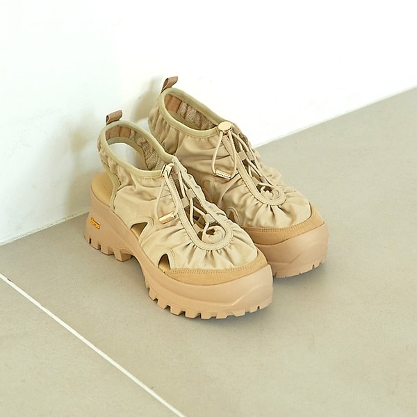 オゥ バニスター（Au BANNISTER）/【40周年】【Vibram/ヴィブラムソール】スポーツサンダル 40周年】【Vibram/ヴィブラムソール】スポーツサンダル | オゥ