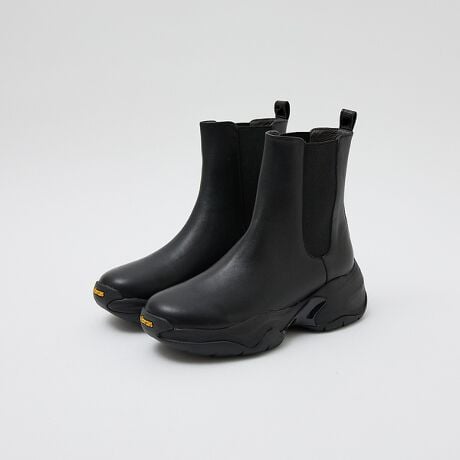 [^ԁF54515027056]ԉ{[\[ƁAx[VbNȃTChSAgݍ킹㎿1āByʂȃBu\[ƝU[gpA@\̍u[cɎdオĂ܂B~e[vdlŊO琅ɂȂAɖhV[gĂ̂ŋ}ȉJɂSłBCgx[WłA\[̓ubNɂĂ̂ŉJ̓ɉɂ̂|CgByVibram/Buz1935NoRƂłn҃B^[Eu}[jiVITALE BRAMANIj߂ēoRCp̃\[𔭖A2N1937NɒaC^A̐EL̃\[[J[hVibram (Bu)hB݂ł͗DꂽϋvƃObv͂ɂM̍\AEg\[ƂāAoRpłȂt@bVu[cXj[J[ȂǗlXȌCɗpĂ܂BꕔBe摜́A̓ŐFČꍇ܂Bi̐F͔wĩX^WIBe摜QƉB摜̏i̓TvłBۂ̏iƎdlAH኱قȂꍇ܂BAɏtƂ\hׂɃ\[ɕیV[gĂ鏤i܂BیV[gꂽ܂܂gpɂȂƊ₷댯ł܂̂ŕKĂ炲gpB܂ASĂ̏iɕیV[gĂł͂܂̂łB