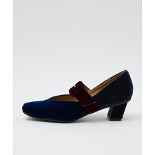 ベルトスクエアパンプス