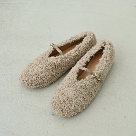 [^ԁF54515721721]l̊Â郁[WF[pvXBEhgDȂ̂ł炩ۂɂȂ܂BܐɂƂ肪̂|CgBdłgVvȃubNɁAghڂ̃X^bYVM[̓\bNXƍ킹邱Ƃł肱Ȃꊴo܂BꕔBe摜́A̓ŐFČꍇ܂Bi̐F͔wĩX^WIBe摜QƉB摜̏i̓TvłBۂ̏iƎdlAH኱قȂꍇ܂BAɏtƂ\hׂɃ\[ɕیV[gĂ鏤i܂BیV[gꂽ܂܂gpɂȂƊ₷댯ł܂̂ŕKĂ炲gpB܂ASĂ̏iɕیV[gĂł͂܂̂łB