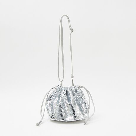 [^ԁF51502052733]yDesignzXpR[̑fނ؂₩䂫ĂANZT[őВobOBꂼPF̃J[XpR[ŉ؂₩ȃLLR[fBl[g̃ANZgɂȂ܂Bx[VbNR[f̃|Cgɂ߂łV_[͒/O\2WAY^CvBX}[gtH~jzTCYIEp[eB[E񎟉EƂĂ΂V[fC[܂ŗlɂȂfUCłB