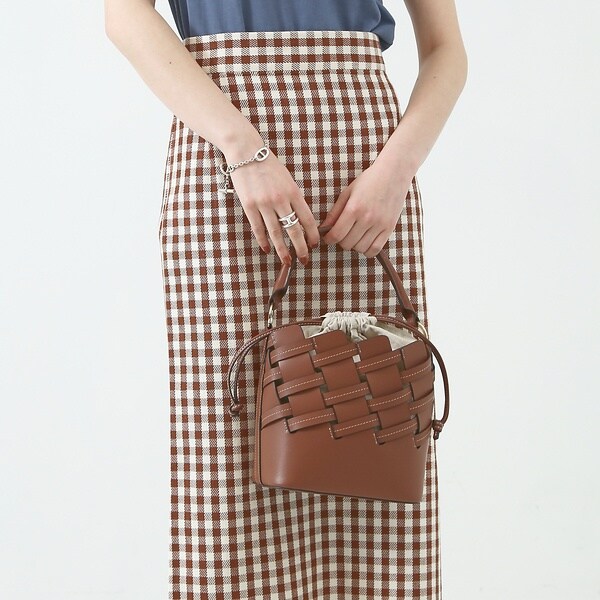 美品！本革　Fere/レザーメッシュBasket 2WAYショルダーBAG Fere/レザーメッシュBasket 2WAYショルダーBAG | ロウェル