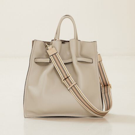 [^ԁF51465074002]Cɍ킹ĕtւ\ȃV_[xgByDesignz{v~TAPE̕tւV_[B38mmň芴A~PʂłDȒɒ\Btӏ΂ǂȃobO|[`ɂt閜\V_[xgBON/OFF̋C̐؂ւAX^CO̊xUPɂXX 莝̃obOVobOɐvXByGfځzEBAILA 2023N12 P47.48.56fځubNEO[yʐ^gݍ킹ЉzzCgSWELLELTCYix[WjubN_1SWELLELTCYiubNjO[SWELLE~jTCY(Jjx[WSWELLE~jTCY(AC{[j