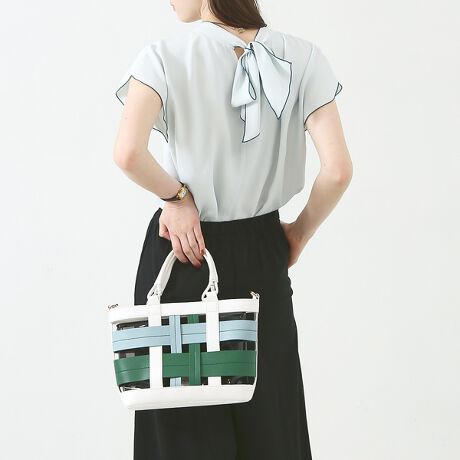 [^ԁF51465021025]yDesignzN[Ő̂iq̃{fB[ACool{lattice 킹l[~OłB_Ȋiq̃{fB[̒ɔ`rj[2WAYobOBgppx̍Ԃ̃TCYgՂẴR[f̕KiɁByDetailz̃rj[|[`͎O\ŕʁXłgpł邷́Bg̎ĂXJ[tč킹ĂypocketzOFO:0w:0O:0w:0rj[|[`tyGfځzESTORY 2023N06 P172fځO[eRb^ fFH164 B76 W60 H89 pTCYFF