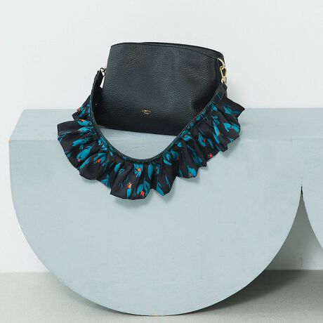 [^ԁF51495074013]yDesignztF~jȕ͋Cy߂AtV_[BH~炵_[Ng[FabricɃubÑxg킹AlĂtւptnhłBVvBAGɍ킹ăR[fBl[g̃ANZgɁ