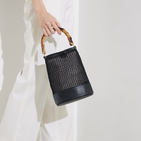 [^ԁF51502022731]yDesignzȃbVfށ~ou[̃nhiȈۂ̃oPc^fUCobOBV[Y[h𐷂グAu₩ŏiȈۂ^ĂACełBO\ȃV_[Xgbvt2WAYdlBy₩ȃs[XȂǂ̃GKgX^CɂfjȂǂ̃VvJWAX^Cɂ߂łB