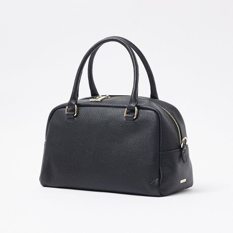 [^ԁF51512011703]yDesignẑ郌U[fނgp2WAY{XgobOBVvȃfUCŃR[fBl[gɎ₷AIEIt킸􂵂܂BO\ȃV_[XgbvtŁAV[ɍ킹AW\B500mlybg{g܂ݎPyX[łAp|Pbg(2)tŉו̐X}[gɁB|ł莝łOK2WAYdlŁAʋ΂ɂxX^CɂtBbg܂BypocketzO:I[v|Pbg~1w:Wbv|Pbg~1ytizO\AWX^[te[vV_[~1