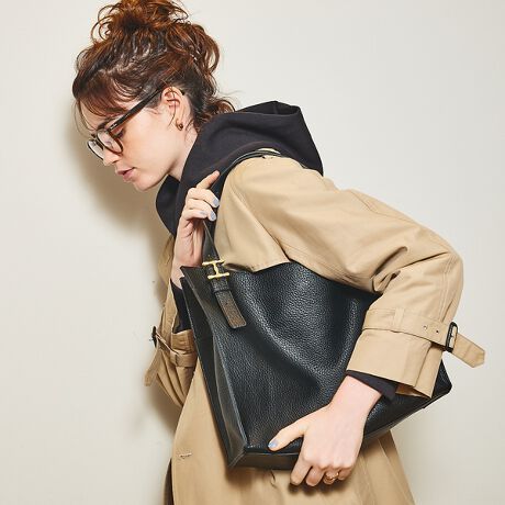 [^ԁF51515020037]VFO[WoIyDesignzyPeak/s[NzA4t@C13C`̃m[gPCyXTCỸ\tgg[gobOBו̂ɁAy₩ɎĂ郉tȈۂ́Bnh͒\ŁA莝E|2WAYŎg܂BƂɎRƑ`VGbg܂Â邱ȂꂽۂɁBVvȃfUCɉf郆j[Nȃ^`[tA肰ȂANZgɁB|PbgLxŋ@\ʂʋ΂₨oȂǕLV[ɑΉł閜\ACełBypocketzO:I[v|Pbg~2w:Wbv|Pbg~1O:I[v|Pbg~1w:I[v|Pbg~1