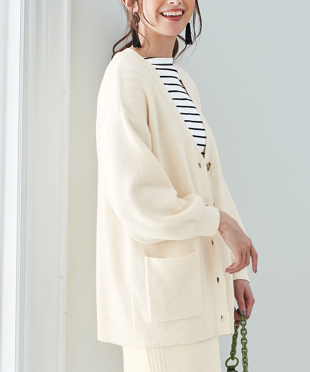 ＜４つの機能付＞ポケットニットカーディガン