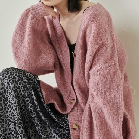 ~bNX̃J[͓IȃI[o[TCYJ[fBKyVFǉzElC̃J[I[o[J[fBKɃAC{[ƃO[VFǉyizERananŒԐlC̃~bNXJ[̃I[o[TCYJ[fKBEqbv܂ŉB~hȂ̂ŁApcɂXJ[gɂ}b`BE~bNX̂炩ȐFƂƂTCYŏ炵UPBEVvǂӂNъIȃjbgBELxȃJ[oG[VFႢłقȂIEƂ̂I[o[TCYVGbgŃJWAɂ񂵂₷PBEɂ_炩ȃVGbgbNXoBEVcATVcAs[XȂǁAlXȃACeƃC[hy߂ACeByfށzE肵G聕ǂے̎gpĂ܂ByLxȃTCYWJzMELELLOK