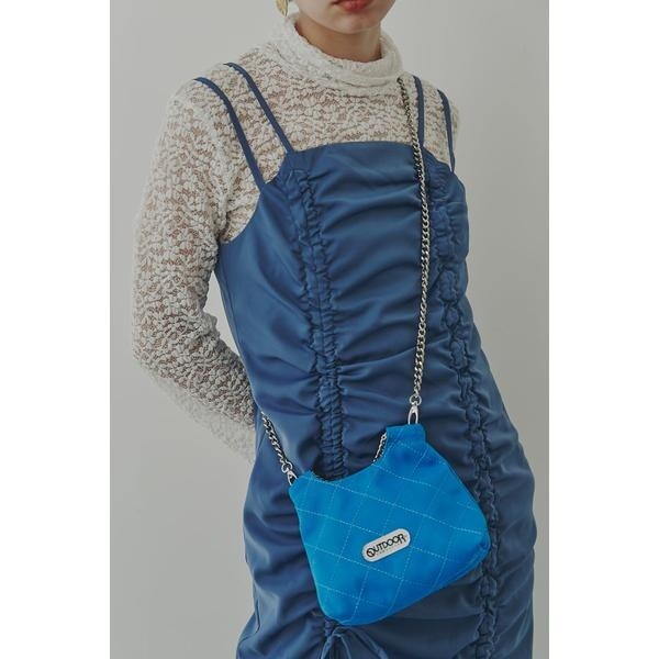 匿名配送　即購入◎ rosebud エナメル青パーティーバッグ　エメラルド 匿名配送 即購入◎ rosebud エナメル青パーティーバッグ