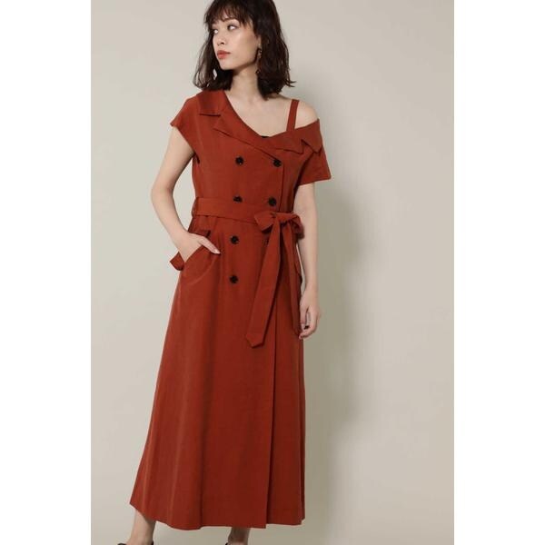 新品✨magda butrym  ローズモチーフショルダーパッドワンピース 新品✨magda butrym H&M ローズモチーフショルダーパッドワンピース