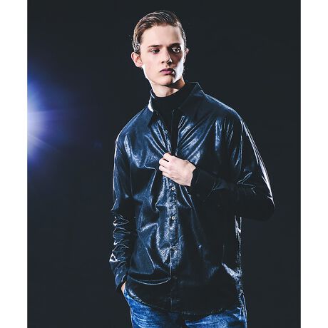 [^ԁF02518010100]yfށz{v̂悤Ȋ炩ƌ򂪖͂̃X[X^CṽVZeBbNU[gpBuhIWĩAxXNG{XHɂĎ{ʊB{^ɂYȌLtgpByfUCzuh炵~j}ɎdグN[ŏiȈꒅ́AꖇCCi[܂ŕL􂵂܂BDƂĒpł悤VZeBbNU[͏tHłWPbgoŒĂ܂Bfނ̖nfiԁF02518010000ubN fFH185 B84 W73 H88 pTCYF48