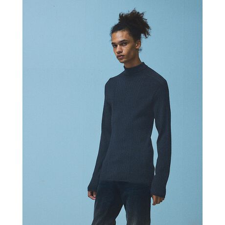 [^ԁF02510040007]yfށzIꂽI[XgAYGNXgt@CmE[gpBItXP[HɂĂƂƏ_炩ȕƔFAӂƂc݊˔㎿ȃjbgłByfUCzZ^[Ƒɂ͑݊̂郏ChuAeɂ͂Ƃ׃uzsb`؂ւ̃^[glbNjbgBoIȏcCAV[vȃVGbgۗX^CbVȈꖇłBꖇ͂AWPbg⃌U[̃Ci[ɉsƍvX܂BfރN[lbN(iԁF02510040006)BzCg fFH186 B85 W74 H92 pTCYF48u[ fFH185 B84 W73 H88 pTCYF48ubN fFH186 B86 W72 H88 pTCYF48