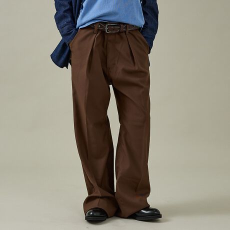 [^ԁF04480050001]JE{[CɂƂĂ̏hXAbvEFAƂ1960NɊJꂽWrangler̖iWRANCHERi`[jBWRANCHER DRESS JEANgh̃ChVGbgɃAbvf[g܂BȂɂ₩ȍLtAVGbgONɂOFFɂob`͂܂܂BVGbgłȂyƏ_炩Abvf[gAXgXt[ȗSnB̊₷AVɂȂɂAZ^[vX󂵂Ăɂ̎p̍ȐlClĂ܂ByWrangler / O[z1897Nm[XJCiBO[Y{Ńnh\I[o[I[Jpj[Ɏn܂A1943NɃu[xЂaA1947NuhɃX^[g܂BuJE{[CEGX^vRZvgłB肵[NEFACɈuhAW[YɖhkHASVX^ĆuW[Yv蒍ڂ܂B30NォnEbhŃEGX^RX`[̃fUCi[ƂėLAxW~qeV^Cʏ̃fIxfUCi[ƂČaAEGX^X^CɌȂuhւƐB[J[iԁFWI1190-02ubN fFH170 B86 W61 H90 pTCYFMubN fFH186 B84 W77 H86 pTCYFL_[NlCr[ fFH186 B84 W77 H86 pTCYFLx[W fFH186 B84 W77 H86 pTCYFL