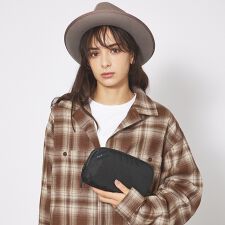 【NoiR / ノアール】撥水加工 ビジネスポーチ バッグインバッグ Squad