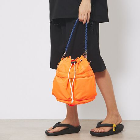 [^ԁF04499854813]́A2̎ł邱ƂłBnhg΃NVbNȃg[gobOƂāAV_[XgbvgΎ΂ߊ|̃obOƂĎgpł܂B|Cg̓R[h҂񂾃nhBD݂V[ɍ킹ăX^Cς邱Ƃł܂B@\IłȃfUC͂̃g[gobOłByʂȂvREPET|GXefނōĂA^тɕ֗łB2WAYȂ̂Ŏd◷sAVbsOɂœKłBcolor@ubNAO[fށE|GXe100iHnjEGRSiiGlobal Recycle Standardjfނ͉ꂽpybg{gĎă|GXe@ێƂā@ĐnƂȂ܂B@Vg킸̂ƂĊp鎖ւ̔zƊCmvX`bNS~̍팸ɂȂ܂B@lɔziŗDׁ̈A\ȕڎwĂ܂BTCY(cmj@^e30@R30@}`14@Ђ̒E66-125digj@E360ycheekzɃ`[N̂悤ȑN₩Ń|WeBuȃGlM[BJ[pbgg悤ȃJtȃfUCŖƓʂȂ̂ɃubN fFH170 B86 W61 H90 pTCYFFO[ fFH170 B86 W61 H90 pTCYFFAC{[ fFH170 B86 W61 H90 pTCYFFJ[L fFH170 B86 W61 H90 pTCYFFCG[ fFH170 B86 W61 H90 pTCYFFp[v fFH170 B86 W61 H90 pTCYFFx[W fFH170 B86 W61 H90 pTCYFFIW fFH170 B86 W61 H90 pTCYFF