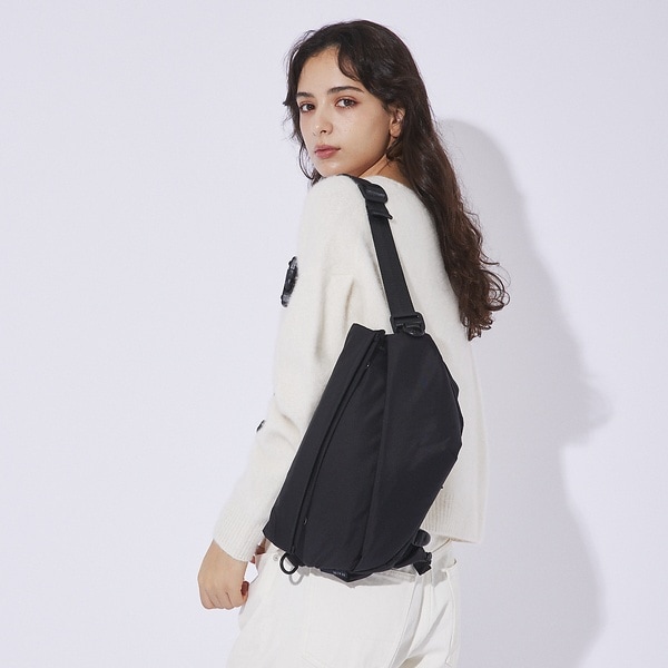 NoiR / ノアール】メッセンジャーバッグ/ショルダーバッグ/N24005