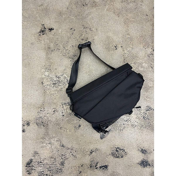 アバハウス（ABAHOUSE）/【NoiR / ノアール】メッセンジャーバッグ/ショルダーバッグ/N24005 NoiR / ノアール】メッセンジャーバッグ/ショルダーバッグ/N24005