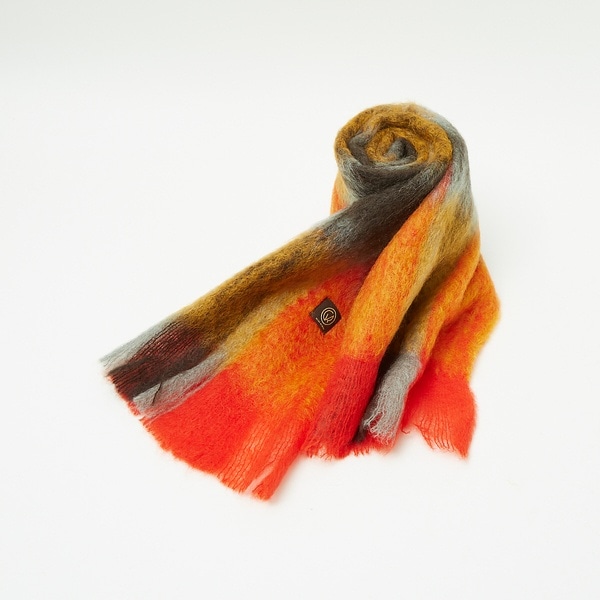 MANTAS EZCARAY】シャギーモヘア マフラー TARTAN / ボリ | アバハウス