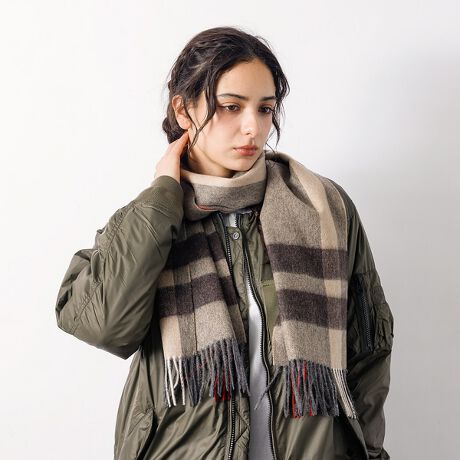 [^ԁF04500078000]iŒ悢傫̃}t[BE[100ōグ߁AgA^~܂ŒgACeBjZbNXŎgp\Ȃ̂ŁAv[gɂIXXłB傫߂Ȃ̂ŃXg[ƂĂg܂Bx[VbNȃfUCȂ̂ło͂Aʋ΂ʊwɂsɍEꂸAp̂͂łB