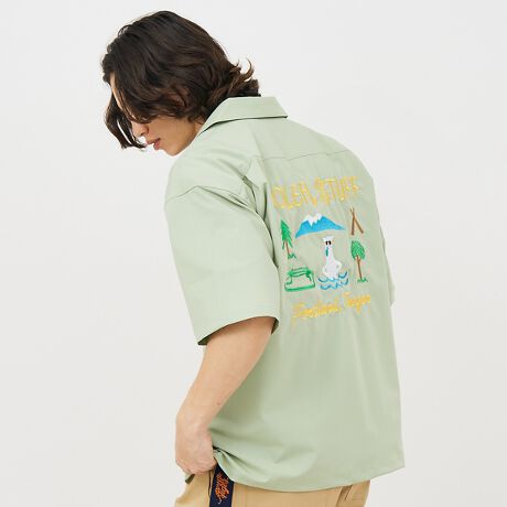 [^ԁF04500010300]POLER6J݃X[xjAVcoobNɎRAj}ȂǃL[gȎhJAEghAeCXg_ȃfUCBďɊ􂷂{EOVc^Ń`F[hJfUC݊QłBbNX˔I[vJ[VcŁA|Pbgɂ͎Op`tbv|Pbg̃[NeCXg̃gՂłBfBe[́A݌J݂Ɏdグ邱ƂŁAVc̎iL[vJWAȈۂłBBe[WD⍡gȟÒ~bNX̃R[fBl[gɂǂłB킹{g̓AJWԂ̃fjJ[S͂̎AChpcXbNXAgbNpcƂ̑ǂ\1ƂȂĂ܂ByPOLeRƂ́z2011NɃAJ(|[gh/IS)ŃX^[gPoler Camping Stuff(|[[ LsO X^bt)BfBN^[̓tHgOt@[Benji Wanger ƉfNG[^[Khama Vella2lBT[tBXP[gAXm[{[hlX悤ȃCtX^CgbvtB[hobN󂯂ACeWJBނ炪l̂́uߍȊł̃AEghAvł͂ȂAuyLvv̂悤ȃoCuX(͋CAm)Bx[VbNVvłȂVѐŜ(poler)ɒڂW܂Ă܂B