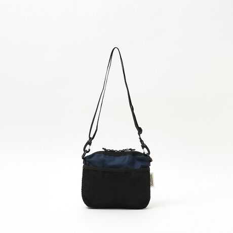 [^ԁF04509854316]yizyʂȂ狭x̍bvXgbviCngpBgpɖꐶn􂯂ĂAiqɖD܂ꂽiC@ۂȏ̐ishłD́BEhŵŃfC[[X͂AtFXAEghAł劈􂵂܂IyTCYzF17cm@F20cm@}`F4cmydʁz80gy@\zyʎO\V_[|[`ƂĂ̎gpbV|PbgyXybNzFt@Xi[yfށz\nFbvXgbviCAbV@nF|vF|@e[vF|GXeEiCy|Pbgz~0@O~1WILDERNESS EXPERIENCEiEB_lXGNXyGXj1973NɃAJEJtHjABɂđnƂAEghAMA[J[uWILDERNESS EXPERIENCEiEB_lXGNXyGXjvBgȓ̌hӖuhɂӂ킵v_NgQ͌50NォAEghApi|{̘V܃[J[ɂĐĂAx̍^tȃAeւƏĂ܂BȃEB_lX獡̓^E[XŎg₷V_[obOЉB