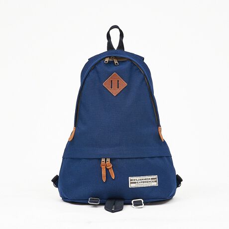 [^ԁF04509854302]yizEB_lXGNXyGX̃x[VbNȃfCpbNłBVvȃbNXƎg̗ǂeʂŁAǂȃV[ɂ킹₷AJWAobOAfC[obOƂĕL􂷂閜\^CvB1C1|PbgdlŁAʂɑã|Pbgzûɕ֗łBA4TCY[B\nɋx❛̍R[fgpBNbVfޓ̃V_[xǵAԔwĂɂAD݂ɒ\łByTCYzF46cm@F33cm@}`F17cm @eʁF20Lydʁz370gy@\zA4TCY[yXybNzFt@Xi[yfށz\nFR[f1000D 100 /}`JV[Y@R[f500D 100DvF{v@e[vFiCAPPy|Pbgz~1@O~1WILDERNESS EXPERIENCEiEB_lXGNXyGXj1973NɃAJEJtHjABɂđnƂAEghAMA[J[uWILDERNESS EXPERIENCEiEB_lXGNXyGXjvBgȓ̌hӖuhɂӂ킵v_NgQ͌50NォAEghApi|{̘V܃[J[ɂĐĂAx̍^tȃACeւƏ؂Ă܂BȃEB_lX獡̓^E[XŎg₷V_[obOЉB{