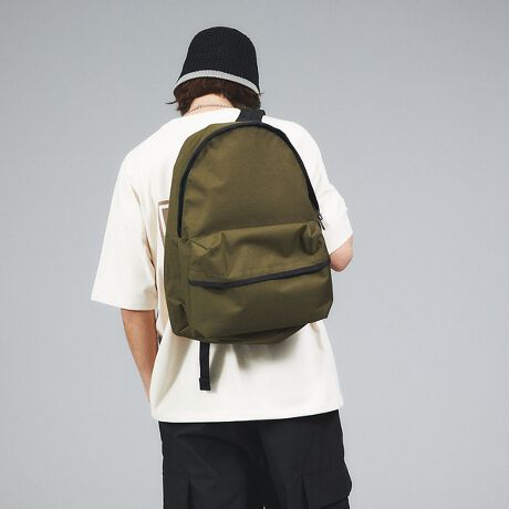 [^ԁF04509854325]yizd߂ł肵nȂ̂ŁA^ꂵɂg₷bNłB C|Pbg̑傫߃t@Xi[̓VvȃfUC̒ɑ݊I j킸AǂȃV[ɂ킹₷AJWAobOEfC[obOƂĕL􂵂܂ByTCYzF43cm@F33cm@}`F17cm@eʁF23Lydʁz650gy@\z}`ЍLi17cmjA4TCY[10C t@Xi[gpyXybNzFt@Xi[yfށz\nF|GXe@100 @nF[vF[@e[vF|GXeEiCy|Pbgz~1@O~1