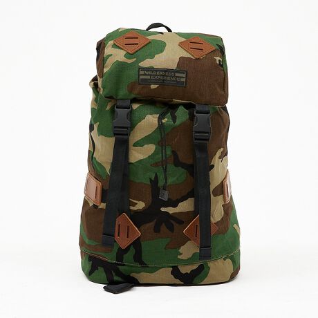 [^ԁF04509854300]yizEB_lXGNXyGX̒ԃfCpbNKletter SmallB^E[XpƂĂop̃obNpbNƂĂgAj킸̎g₷\ȃobOBTChWbp[tŃCRo[gg̉ו̎oyɍs܂BJWɂ|PbgA̎[ɂ֗BB4TCY[\B\nɋx❛̍500fj[̃R[fgpBvɂ͋Ɍ̃ICU[gdグĂ܂BNbVfޓ̃V_[xǵAԔwĂɂAD݂ɒ\łByTCYzF46cm@F30cm@}`F16.5cm@eʁF26Lydʁz500gy@\zJWfiO|PbgtjTChANZXWbp[B4TCY[yXybNzFВyfށz\nFR[fiC500D@nF|vF{v@e[vF|GXey|Pbgz~1@O~0WILDERNESS EXPERIENCEiEB_lXGNXyGXj1973NɃAJEJtHjABɂđnƂAEghAMA[J[uWILDERNESS EXPERIENCEiEB_lXGNXyGXjvBgȓ̌hӖuhɂӂ킵v_NgQ͌50NォAEghApi|{̘V܃[J[ɂĐĂAx̍^tȃACeւƏ؂Ă܂BȃEB_lX獡̓^E[XŎg₷V_[obOЉB