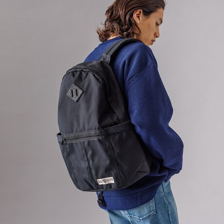 [^ԁF04509854322]EB_lXGNXyGX̃x[VbNȃfCpbNBVvȃbNXƎg̗ǂeʂŁAǂȃV[ɂ킹₷AJWAobOAfC[obOƂĕL􂷂閜\^CvB[vɃJriL[z_[tĂy݂܂Ad͔̂ǰƂȂ܂̂łByWILDERNESS EXPERIENCE/EB_lXGNXyGXz1973NAJAJtHjÃ`bc[XŎn܂܂BnƎ҂̃WEgX̓AEghAMAJtɃLAς݁AEsr̗߂̃ObOƌZŃAEghApi̐JnB̃ObǑoɊJn߂ƂɂȂŁuWILDERNESS EXPERIENCEvȓ̌Ɩt܂BČ݂͍iǋA{ŐĂ܂B