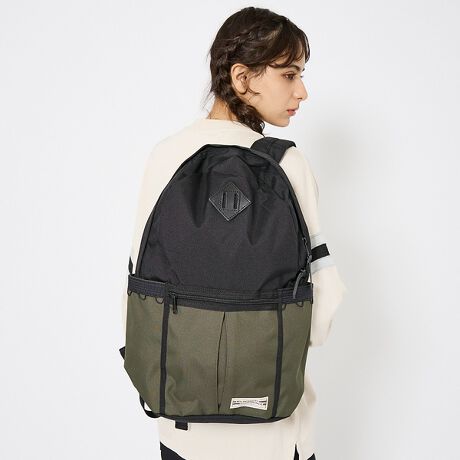 [^ԁF04509854322]EB_lXGNXyGX̃x[VbNȃfCpbNBVvȃbNXƎg̗ǂeʂŁAǂȃV[ɂ킹₷AJWAobOAfC[obOƂĕL􂷂閜\^CvB[vɃJriL[z_[tĂy݂܂Ad͔̂ǰƂȂ܂̂łByWILDERNESS EXPERIENCE/EB_lXGNXyGXz1973NAJAJtHjÃ`bc[XŎn܂܂BnƎ҂̃WEgX̓AEghAMAJtɃLAς݁AEsr̗߂̃ObOƌZŃAEghApi̐JnB̃ObǑoɊJn߂ƂɂȂŁuWILDERNESS EXPERIENCEvȓ̌Ɩt܂BČ݂͍iǋA{ŐĂ܂B