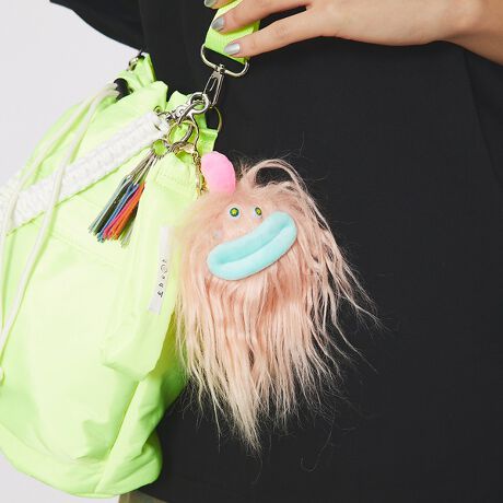 [^ԁF04509853001]IVX^[`[̃s[nhXgbvBӂӂɃ{fBOlIJ[̃Xgbv͎ɂӂ肵B|Cg̓X^[̃`[BVRwASÃsAR[twAAW\ȃX^[BȂD݂̃wAX^CɃAWČIȃX^CɕϐgBĩwASER[Es̃J[̓A\[gɂȂ܂Bj`[͎Oł̂ł̃obOɃJX^ĂOKBcheek̃|CgAJrit7J[`[O\łBX}zɕtꍇ̓X}zXgbvz_[tĂgpByfށEFɂāzْfɂĖ͗l̔zuʐ^ƈقȂ鏤i܂Bi摜Ǝł̓j^[yщ摜\̊֌WőFɈႢ܂̂ŗ\߂Bv̐n͌oN򉻂܂BߏȖCAԂłgp܂Ƒ̈ߗނւ̐FڂAFꍇ܂Bycheek/`[NzɃ`[N̂悤ȑN₩Ń|WeBuȃGlM[BJ[pbgg悤ȃJtȃfUCŖ̂ƂuԂʂȂ̂ɁBcheek ̏iɂ͊ɔzčꂽfނgpĂ܂BEGRSiiGlobal Recycle Standardjꂽpybg{gĎă|GXe@ێƂčĐngpBVg킸̂ƂĊp鎖Aւ̔zƊCmvX`bNS~̍팸ɂȂ܂BECPSCKiiҐiSψjSKiNAt[̍vngpĂ܂BpȂǂ̗RnJȂǂɂĉ͐CmAɂ͐ԌnƂƂɁAHƂĐlԂɎ荞܂~ςĂ܂Bt[̏igp鎖ɂyECmĺEւׂ̕yA␶ԌnȂlɗLQւ̎g݂Ă܂BTCNnSNAfނgpA\Ȗ邭Dׂ̈̕ڎwĂ܂B