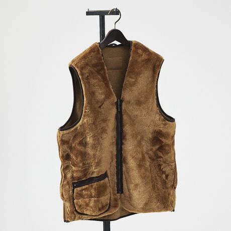 [^ԁF00473031001]ANt@[gpWbvCCi[xXgB ySnƍh|CgłBo[VudlŃt@[ʂɂĂp܂BjZbNXłg܂By[J[iԁz232MLI0004yTCY\Lz[J[TCY3846[J[TCY4046[J[TCY4250yBARBOUR/ouA[zςʐ\Ƒϋv1894NȗAp̃AEghA}ɈpꑱĂuhBGUxXAGWoA`[Ycq̖ŉppBiCEgj̉h_Ă܂B݂ł̓AEghA[XłȂAt@bVƂĎ̃X^Cɂ̂lXɐȐlCւĂ܂B