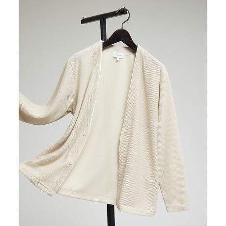 [^ԁF00506023000]KxȌ݂̃VA[fނ3V[YΉBJ[fBK̂悤ȃ~j}BD邾ŁAꂢڃX^C܂ByfށzNH[^[Q[WƌĂ΂AnCQ[Wƃ[Q[Wgݍ킹ڌW[W[fށB\͂ƂbZgDBʂ͓̂nCQ[WŁAKxȃVA[܂Ă܂BiȑfފI3V[Yp₷nłByfUCzjbĝ悤ȏ_炩̂J[fBKBOgoCAX(΂)AωĂ܂BtgpCsOŉ邱ƂŃn̂錩BOĂ͔䗃dĂŁA~߂Ƃ̓XbLƎdオ܂BJΒJ[fBK͋̕CŒpł邽߁ATVc̏ɃTƐDĂOė̔zFANZgɂȂ܂BeɃ|Pbgt邱ƂŁACEgAE^[͋̕CByR[fBl[gzx[VbNȃTCYŁA񂵂₷ACeBCgbvXƂĂAR[gWPbgȂǂ̃Ci[ƂĂ􂷂Al̃JWAR[fɍœKBBe摜́A̓ŐFقȂČꍇ܂Bi̐F͑fޏڍ׉摜QƂB