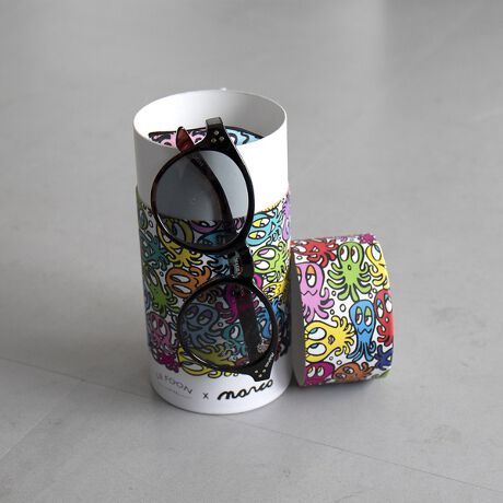 [^ԁF04509878001]EIɃgbvNX̍Zp͂ƁAD낳AkAĂ킢炵\łfUĆAɃnCNIeBǋuhhLE FOONhMARCOART̃R{[Vi[X܂B񃊃[Xi̍Y̏ɂ́A}R̃CLN^[^ŔhOLLIEh̃[U[vg{ABꂽoII2^CṽMtg{bNXZbgGIFTɂ߁yizMtg{bNXZbgyiezTOX{́AKlz_[AKl@AKl|[`Mtg{bNXy^Cvz̑1NAO[xu[ ̑2CG[Ip[hMtg{bNXy~^Cvz̑3uEIp[h̑4sNIp[h y{̏dʁz31gpbP[WF17.8X16.1X4.3 cmSd219gyzOJbg99ߗ53.8yLE FOON/tH[z{Ő܂ꂽfUCTaiwan̋ZpŖauKlvB̖ɊY㎿ȃACEFAB𒅂悤ɁAy₩ɁARɁAtBbg邠Ȃ̕\ʂ}XgACeɁBƑ̂悤ɐg߂ŉȑ݂Ɋė~B ӎ EfBe摜́A̓p\RȂǂ̉{ɂāAۂ̐FƈقȂČꍇ܂Bi̐F͏iP̂ŎBeڍ׉摜QƂB