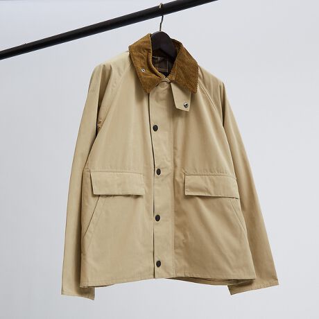 [^ԁF00503030000]lCւV[gu]ugX|[gvx[XɁAeAW{ACełByfUCzeяoɂtbvt|PbgƁAoꂪeՂȃXbV|Pbg̃_u[B݂͂⏬߂ɐݒBא̃R[fCƑ܂ďiȕ͋CB̍LOX[uȂǂ̃fBeB[͂̂܂܈pł܂ByfށzV[YXŒp\ȃs[`XLfނgpBߍׂ₩ȃ|GXenNтAZ葵邱Ƃŕʂ蓍̔̕\ʂ̂悤ȏ_炩Ċ炩ȃ^b`łBy[J[iԁzMCA1059yTCY\Lz[J[TCY3646[J[TCY3846[J[TCY4050yBARBOUR/ouA[zςʐ\Ƒϋv1894NȗAp̃AEghA}ɈpꑱĂuhBGUxXAGWoA`[Ycq̖ŉppBiCEgj̉h_Ă܂B݂ł̓AEghA[XłȂAt@bVƂĎ̃X^Cɂ̂lXɐȐlCւĂ܂B