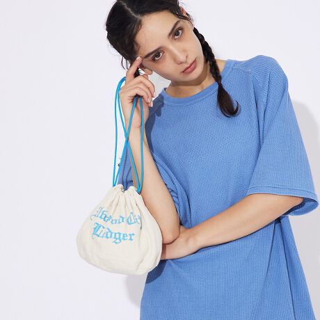 [^ԁF04500078015]BANK BAG SERIES U.S BANKŎpIȋВobOoI1960NォAAJ̋sŎۂɎgĂA25ZgȂǁARCĂ܂ČВobOBx[X̃fUCJ[|CgłÃJ[UC(R)R[h悢ANZgɁBpIȃ|[`łBzX}zApXP[XȂǓi[łTCYԂŁAX}[gɎ܂B