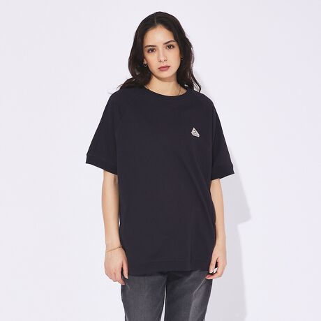 [^ԁF04509820100]us[Nv̓wr[EGCg̃I[KjbNRbg100gV[gX[uTVcłB̉^コ郉OX[uɂ}tbgV[ɂDAĐgɗ]TtBbgɂĉKȒSnłBƃw̓udlɂȂĂ܂Bɂ̓Sbyt܂ByPYRENEX / slbNXztX̃sl[R̘[TEZx(Saint-Sever)ɂāAт𐶎YЂ 1859 NɑnƂPYRENEX(slbNX)BTEZx̓tHAO̎YnƂĉBł͗LȒnŁAslbNXЂ͑nƓA HpƂďꂽ̖тpA|zc▍Ȃǂ̐Qނ̐Y𑱂Ă܂Bsl[R̘[ƂCۏň_bŃAsbLOꂽ_E͔ɍtBOp[Aۉ̍_E܂܂B1960NɃVtȂǂ̃Lvpi͂߂Ƃ{iIȃApi̐Yn߂slbNX́AOEM [J[ƂėlXȃuhƃ^bOg݁AẪmEnE~ςA1990NォuPYRENEXv̖uhX^[g܂B݂ł͎fUCi[Ƃ̃R{[Vv~ACWJAt@bVV[ӎioĂ܂Bp̒cXSݓXAZNgVbvɃR[i[WJȂǁAtX\_EuhւƑ傫WĂvlbNX݂͌łє̔Q̐Y𑱂ĂAEIɂ͒т琻i܂łтĎЍHŐYĂ_Ȇ[J[łB