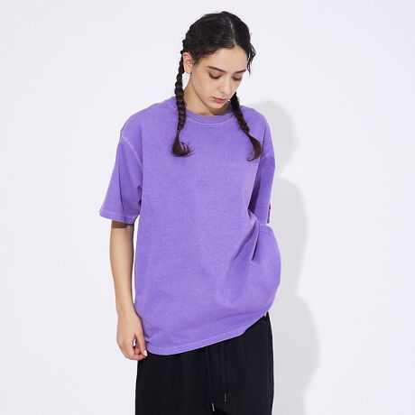 [^ԁF04509820010]sOg߂ɂČÒ̂悤ȃBe[Ŵ镗ɃfUCꂽJ[OȉԂŐFui߁vsĂA__̎dオ肪قȂ芮ɓF̐i͈ꒅƂđ݂ȂIWieBBꖇłEFCg̃Rbg100̃{fB[͒SnǂS܂BapnŃtŃAJWeCXgȈۂɁBM[VGbgƂrbOVGbgAɂ̓uh̃|CgSbyAYTCYł͂܂A̕łȂpĂ郆jZbNXACeByJEMORGAN LONG JOHNS/WF[C[[KOW[Yz1945NɃyVojABŏȒ̖DHƂĐݗBX^[g̓AEghAp̃Ci[ƂĒpAۓIȃX|[c`[ČR̃Ci[ƂĂ̗p܂B90Nɓƃt@bVACeƂĈʓIɒpAuT[}ƌJEMORGANvƌقǐEIɂ̃uh͐ZĂ܂BۉE LkE G̗ǂȂǍōĩT[}EFAƂčLmA݃pbNTłȂAJJWAx[XƂACe𕝍LWJĂ܂B