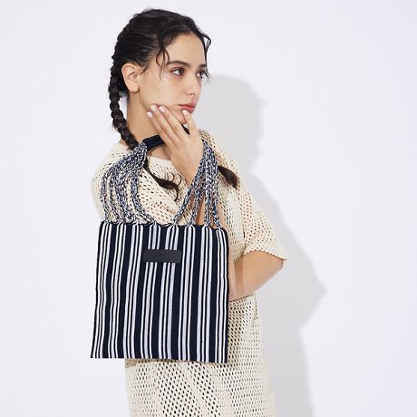 [^ԁF04509854601]NtgJCCAnbNobOׁIl̎ňJɍĂnhChobÓALVR̐ZׂŐDĐ삵`H|i̐DgpB`FbNXgCvȂǁAIȕǂdオɁBߏ̂oɂœKȃTCYłB͓IBMtgɂ߂̕iłBR[fBl[gɒ悢ANZgĂobOłBhȈۂłlۂzFȂ̂Ŏ₷΂łBӎEnhChł̂ŃTCYɌ̍኱܂BEJEԂȂǂňڐ̉\܂̂őgݍ킹ɂ͏\ӉBE`H|̐@ɂnh͎dɂdlƂȂĂ܂BEgppxɉĂ܂ɎĂꍇ܂B̏ꍇ͋߂̎ɗ܂uʌсvĒ܂l肢v܂BE{̂̓ɓ_݂lbviʁĵ悤Ȃ̂͐Ywisǂł͂܂ByMOON BIRD/[o[hzMoon Bird͌ɏƂ炳AÂȖRɔԓn蒹̂悤ɁAgRŗVѐSl̃X^COhāBgFreeLoveHappinesshRZvgƂALVRYɓ^E][guhłBlXȐFW߂Ȃ悤ȁAYő@ׂȕ҂݃obOWJĂ܂B