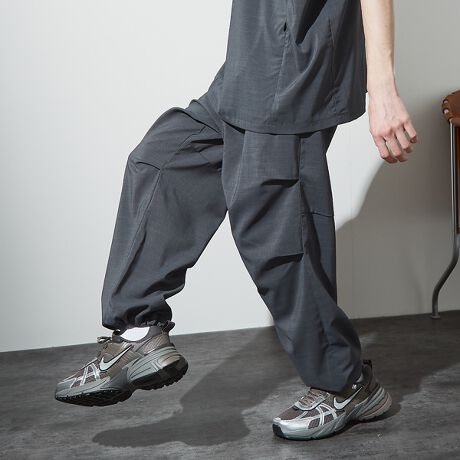 [^ԁF00500059006]yfށzƂhC^b`̃|GXex[XfށByɉAʋCĂɊfފłBXgb`XgXt[ȗSnByfUCzƂ{[̂VGbgB~^[pc̃fBe[Yڂȑfފ}b`Ag̗ǂACeɎdオ܂BEGXg̓obNSdlŃXgXȂtBbgB\ɏołXshŁAxgʂ܂BGɓ^bNƃ_[ĉANeBuȈۂvXB̓XshdlŁAi鎖ŃuEWOĎD݂̃VGbg\ł܂ByR[fBl[gzTVcꖇō킹ĂT}ɂȂ1{B悭JWA_EĂ̂ŁAVcȂǂYڃACeɂ킹܂BfނTVc(00500021006)Ƃ̃ZbgAbvX^CXXBJWAȃX^C͂AAEghÃANeBuV[ɂd󂷂ėp̍pcłBO[ fFH178 B78 W69 H86 pTCYF48lCr[ fFH186 B80 W73 H89 pTCYF48