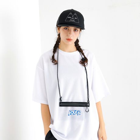 [^ԁF04500054302]PVCȂ̂ŐVтȂǃANeBuȃV[ł􂿂傱ƂoAobN̒ɓĂǂA񂩂Ԃ牺ĂǂhdlȂ̂ŁAȂǂ̃ANeBuȃV[łtgɂ̓uhS̃vgAR[f͋̕Cɍ킹Ďgp\Bꂩ̋Gߊ􂷂鎖@ԈႢȂłBR[fBl[gɍ킹Ċy߂܂ByPOLeRƂ́z2011NɃAJ(|[gh/IS)ŃX^[gPoler Camping Stuff(|[[ LsO X^bt)BfBN^[̓tHgOt@[Benji Wanger ƉfNG[^[Khama Vella2lBT[tBXP[gAXm[{[hlX悤ȃCtX^CgbvtB[hobN󂯂ACeWJBނ炪l̂́uߍȊł̃AEghAvł͂ȂAuyLvv̂悤ȃoCuX(͋CAm)Bx[VbNVvłȂVѐŜ(poler)ɒڂW܂Ă܂B